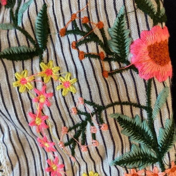 Angie Tunic Top Small NWT - Picture 7 of 7